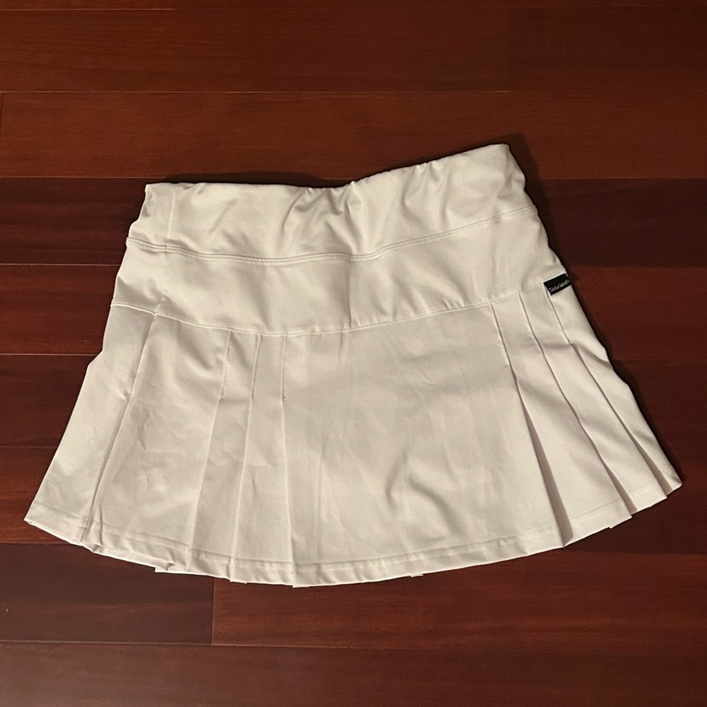 MINI WHITE TENNIS SKIRT